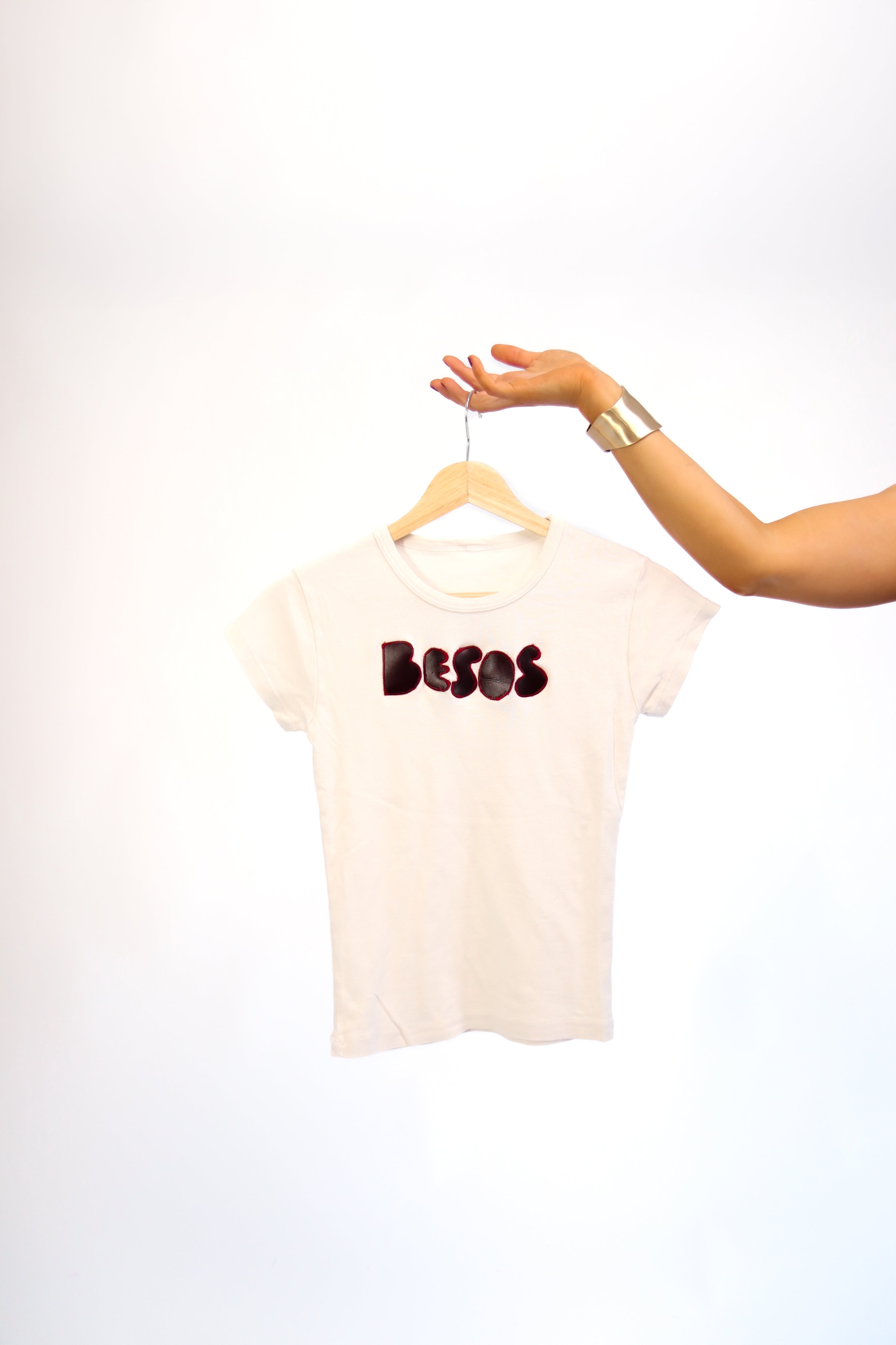 Besos Baby Tee